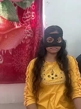 Snapshot of sexy-riya43 chatting on 10/06/25, 10:02 sexy-riya43 online show from 10/06/25, 10:02