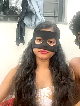 Snapshot of sexy-riya43 chatting on 10/10/25, 04:17 sexy-riya43 online show from 10/10/25, 04:17