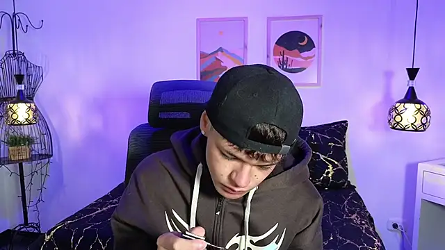 kevienmiet online show from 10/08/25, 11:41