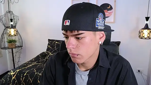 kevienmiet online show from 10/10/25, 11:42