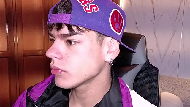 kevienmiet online show from 10/15/25, 12:16