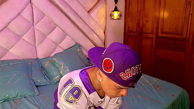 kevienmiet online show from 11/20/25, 12:05