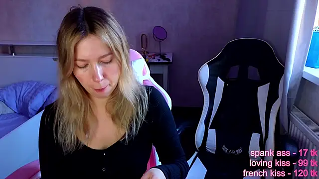 stefany and bettany online show from 11/15/25, 10:45