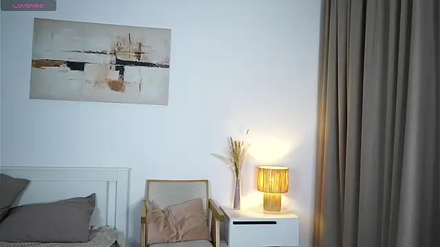 ArianaArtus online show from 10/30/25, 09:44