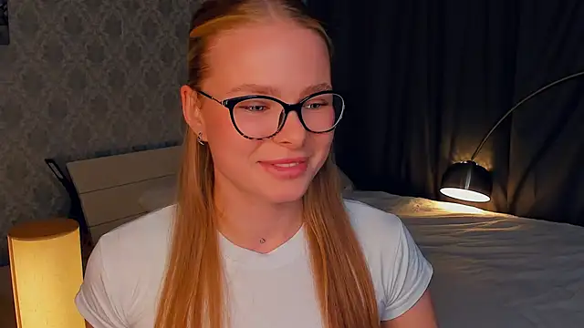 LibbyVenzeio online show from 10/16/25, 07:09