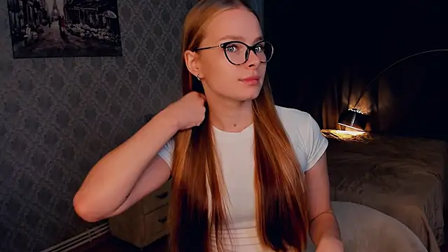 LibbyVenzeio online show from 11/06/25, 07:09