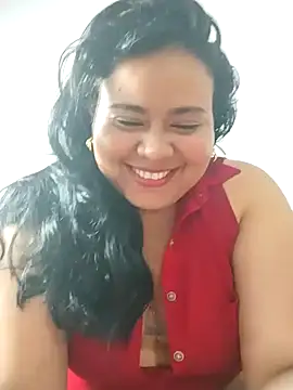 Snapshot of Tania_cruz_ chatting on 10/16/25, 03:07 Tania cruz  online show from 10/16/25, 03:07