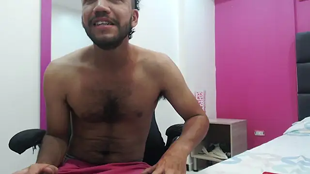 Juan FelipeX01 online show from 10/11/25, 04:16