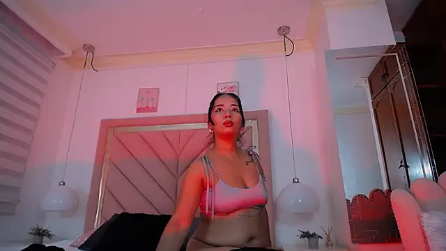 Amara Martell online show from 10/18/25, 03:20