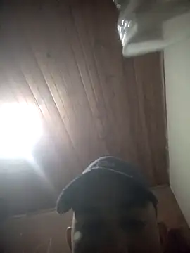 mestre637 online show from 10/02/25, 03:46