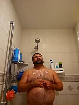 Roddog18 online show from 10/04/25, 07:28