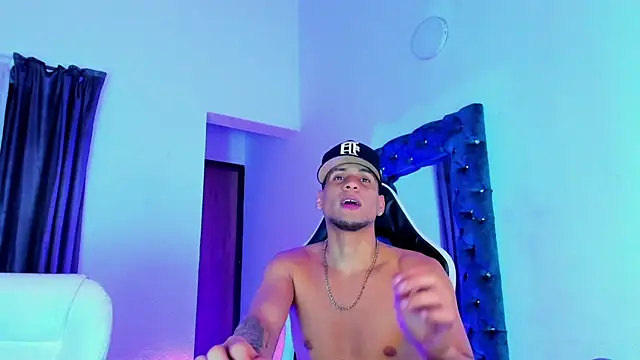 daddys insanee online show from 11/19/25, 07:52