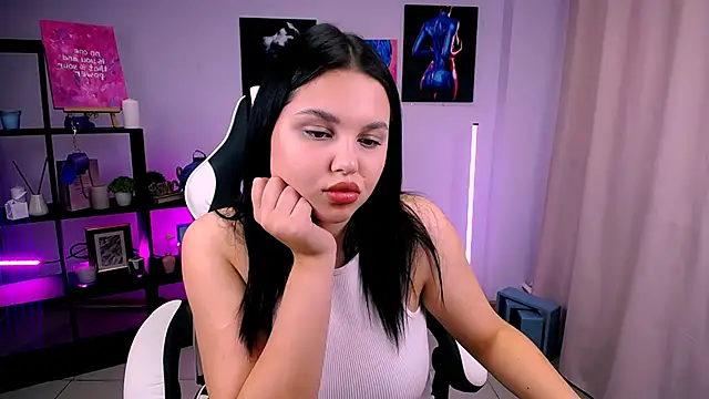 KittyKrissy  online show from 10/19/25, 09:32