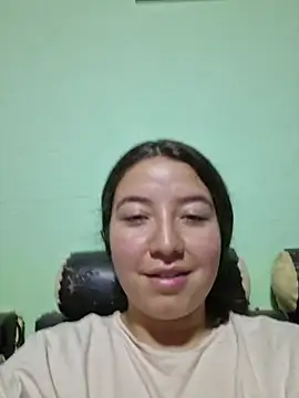 annyaparis online show from 10/23/25, 12:10