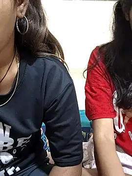 Unique girls90 online show from 10/16/25, 01:34