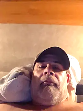 DeeBestEver online show from 11/01/25, 01:24