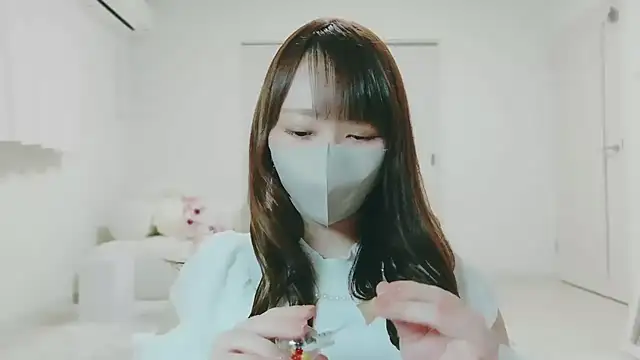 Risa love online show from 11/19/25, 05:13