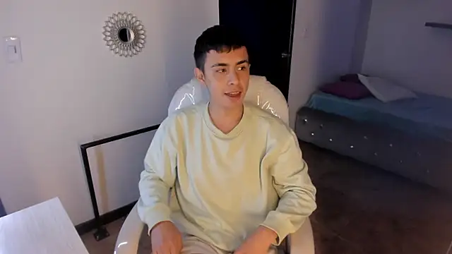 Snapshot of Nyko_ds chatting on 11/24/25, 03:17 Nyko ds online show from 11/24/25, 03:17