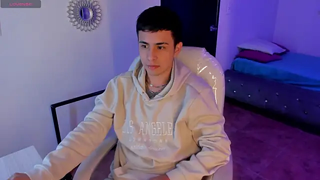 Snapshot of Nyko_ds chatting on 11/29/25, 04:26 Nyko ds online show from 11/29/25, 04:26