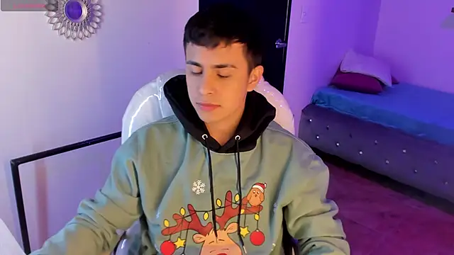 Snapshot of Nyko_ds chatting on 11/30/25, 04:16 Nyko ds online show from 11/30/25, 04:16