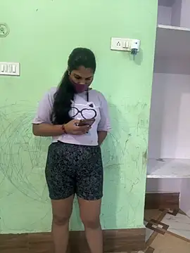 Janvi g online show from 10/04/25, 05:27
