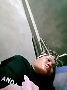 bae-bae online show from 11/17/25, 11:49