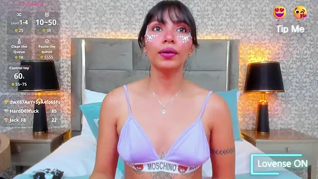 KoralBlum online show from 10/25/25, 01:57