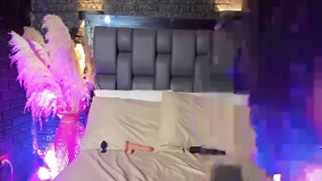 Celeeste Rose online show from 10/23/25, 10:03