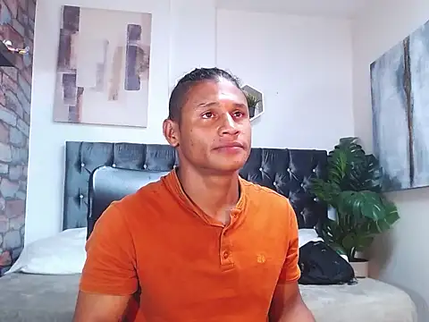 Snapshot of casike1 chatting on 10/05/25, 04:49 casike1 online show from 10/05/25, 04:49