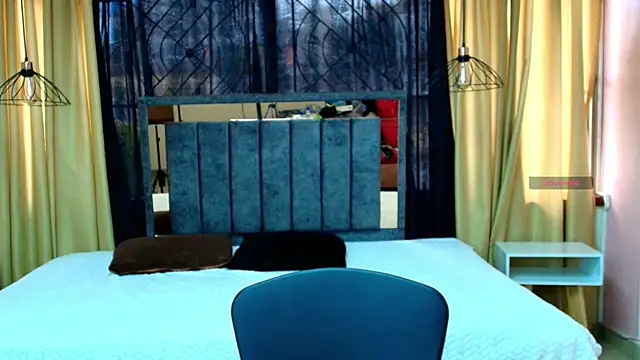 scarlet milf  online show from 10/20/25, 07:36