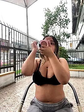 Ada Pink online show from 11/20/25, 06:29