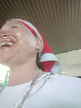 meo-meo00 online show from 10/29/25, 01:52