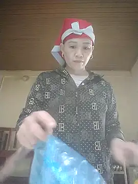 meo-meo00 online show from 11/06/25, 01:28