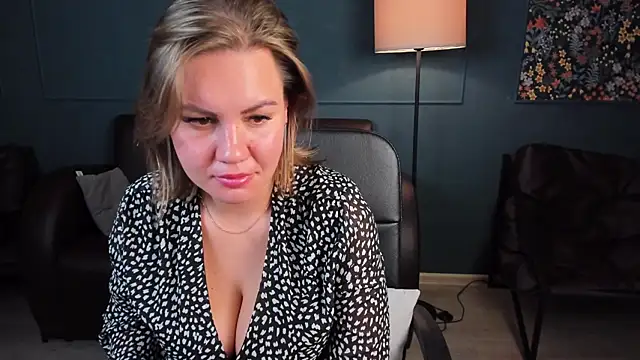 AriaEven online show from 10/03/25, 09:06