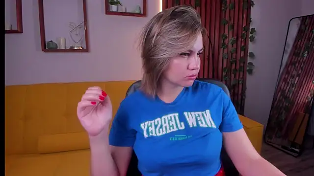 AriaEven online show from 10/06/25, 10:23