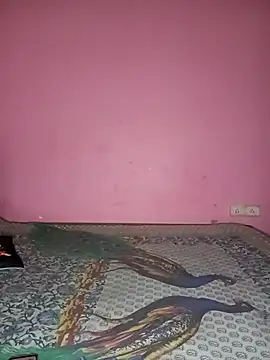 Kitty 18teen online show from 11/03/25, 12:17