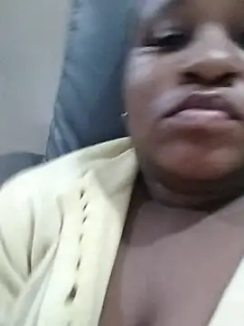 thicknjuicyx online show from 10/06/25, 04:26