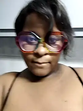 thicknjuicyx online show from 10/08/25, 04:37