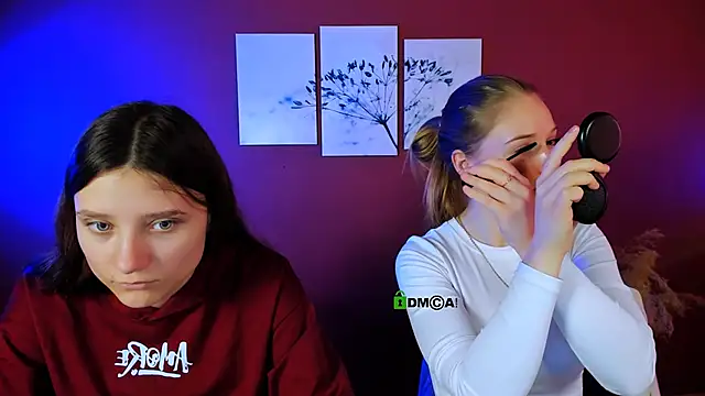 Snapshot of dakota_night_ chatting on 10/18/25, 09:21 dakota night online show from 10/18/25, 09:21