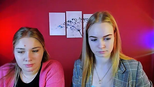 Snapshot of dakota_night_ chatting on 10/23/25, 09:19 dakota night online show from 10/23/25, 09:19