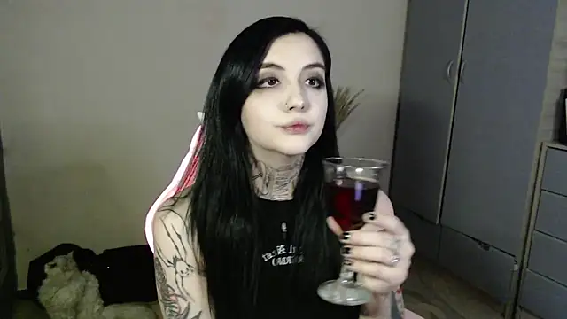 Rin andersonn online show from 11/09/25, 05:44