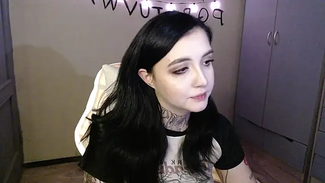 Rin andersonn online show from 11/28/25, 08:22