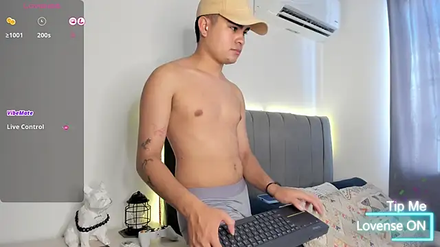 JARETHH online show from 11/26/25, 01:45