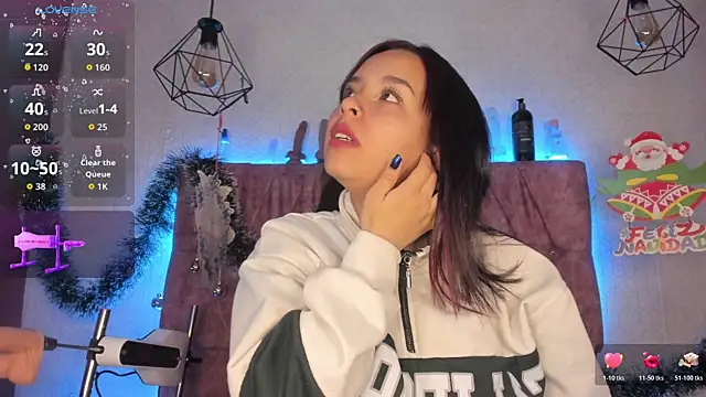 Snapshot of Mia_lopez_1 chatting on 11/25/25, 11:43 Mia lopez 1 online show from 11/25/25, 11:43