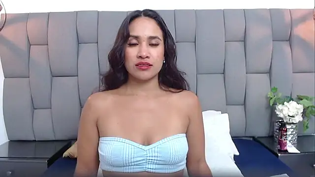 Emilysweet2 online show from 10/25/25, 12:34