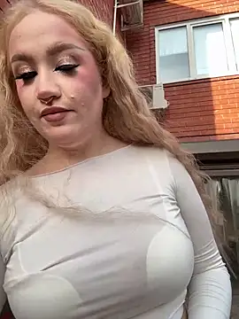 RollDolls online show from 10/27/25, 05:11