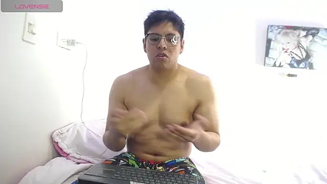 MikeandLindsay online show from 10/11/25, 10:41