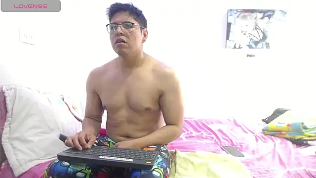 MikeandLindsay online show from 10/14/25, 10:32