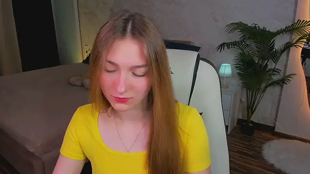 AngelAnabelle online show from 10/09/25, 09:02