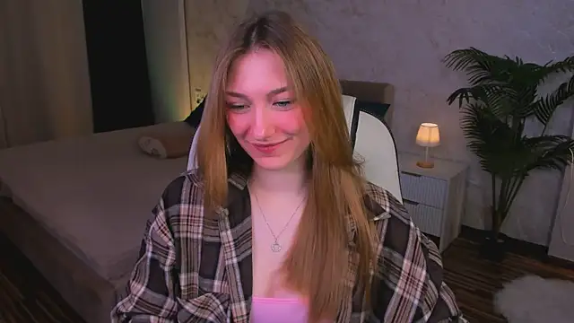 AngelAnabelle online show from 10/23/25, 08:29